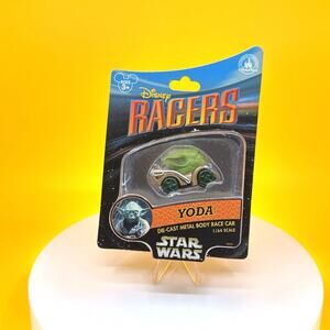Disney Racers Star Wars Yoda Die-Cast Car - 1/64 Scale